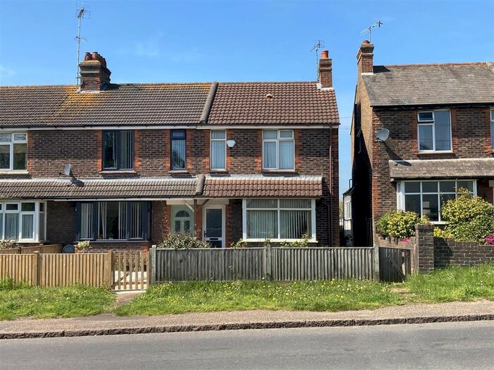 3 Bedroom End Of Terrace House To Rent In Lyminster Road, Wick, Littlehampton, BN17