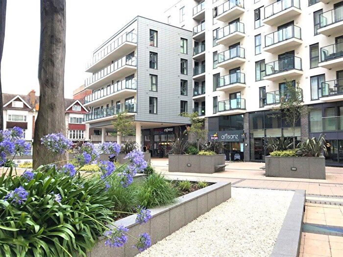 1 Bedroom Apartment To Rent In Bradfield House, Bradfield Close, Woking, Surrey, GU22