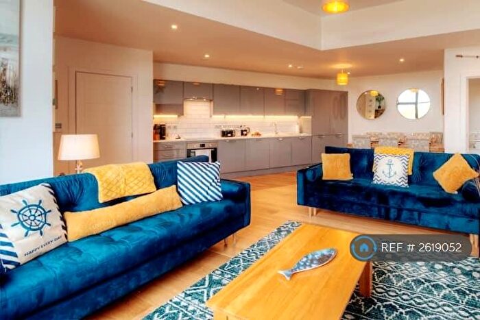 1 Bedroom Flat To Rent In The Round House, Hayling Island, PO11