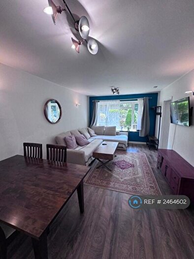 1 Bedroom Flat To Rent In Maple House, Surbiton, KT6