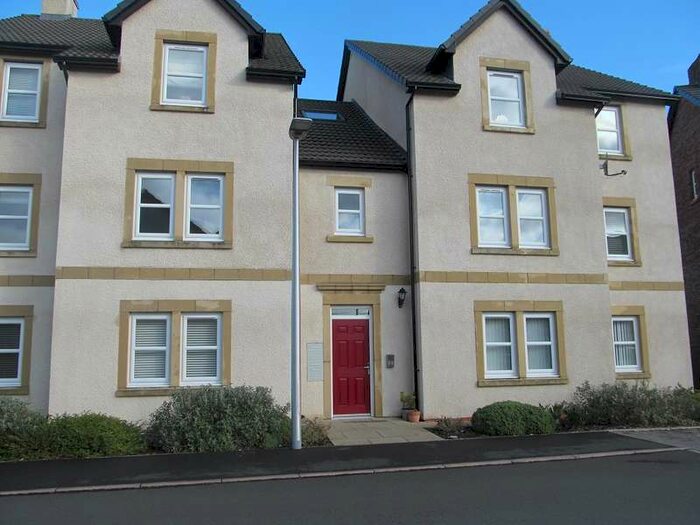 2 Bedroom Apartment To Rent In Bishops Way Dalston, CA5