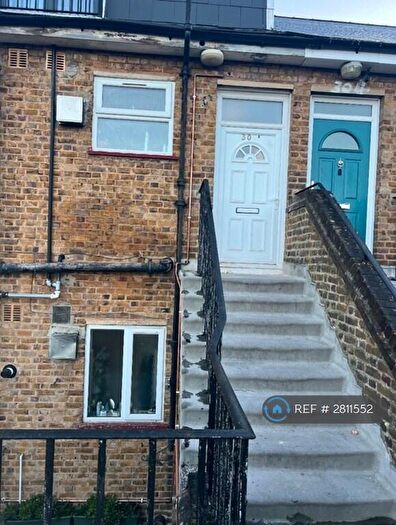 3 Bedroom Flat To Rent In Brockley Road, London, SE4