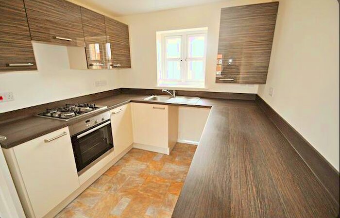 1 Bedroom Flat To Rent In Attringham Park, Kingswood HU7