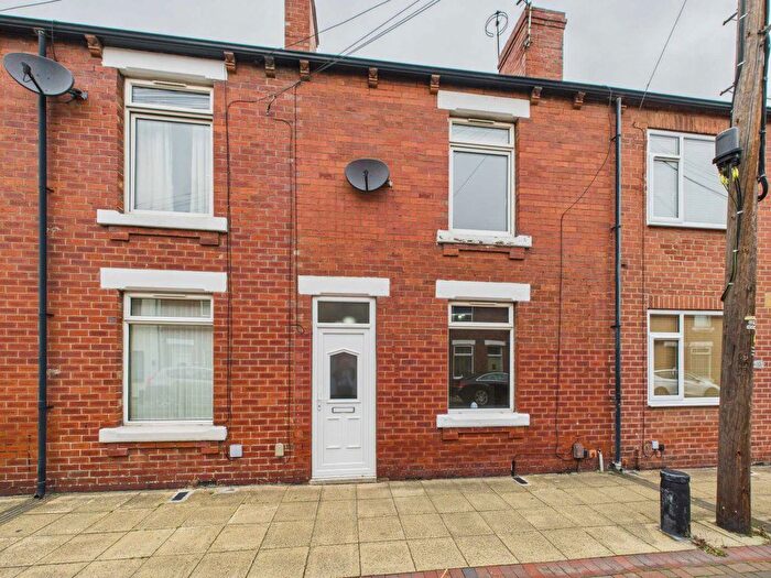 2 Bedroom Terraced House To Rent In Hugh Street, Castleford, WF10