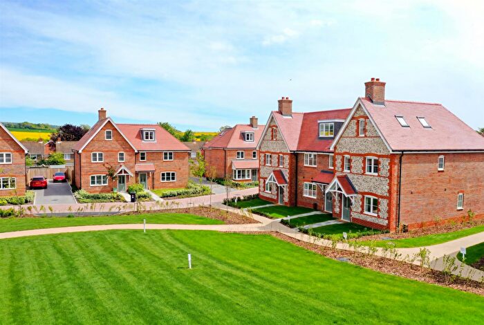 4 Bedroom End Of Terrace House For Sale In The Keats, Oakley Green, Lavant, PO18