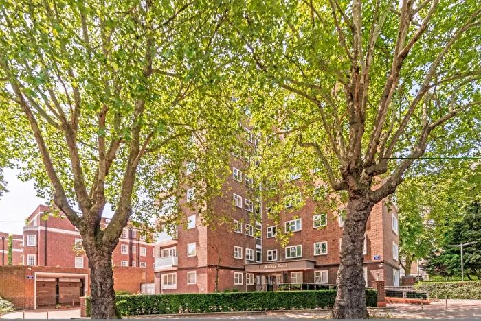 Studio To Rent In Avenue Road, NW8