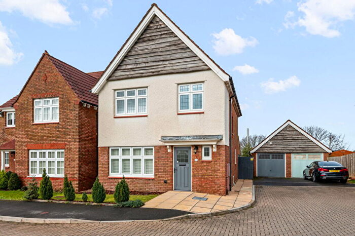 3 Bedroom Detached House For Sale In Twickenham Street, Plymouth, PL2