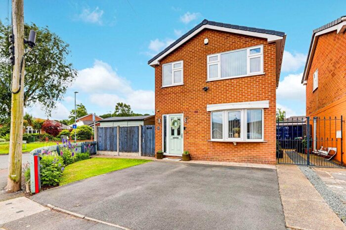 3 Bedroom Detached House For Sale In Polperro Way, Hucknall, NG15