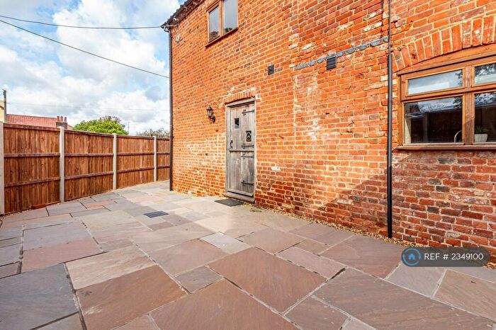 2 Bedroom Semi-Detached House To Rent In Holt Road, Cawston, Norwich, NR10