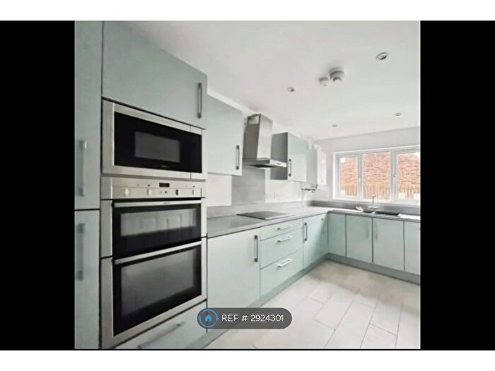 4 Bedroom End Of Terrace House To Rent In Ellaby Mews, Rainhill, L35