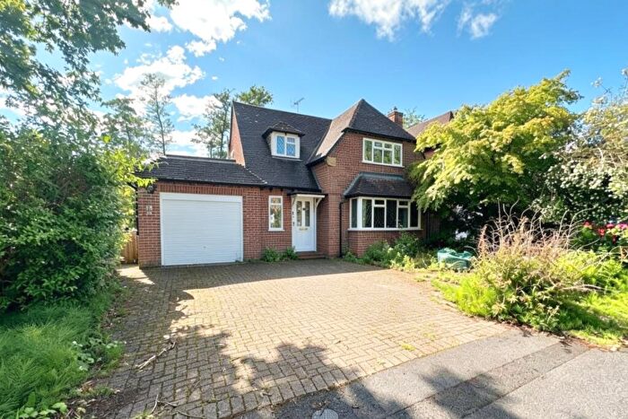 3 Bedroom Detached House For Sale In Longdown, Fleet, GU52