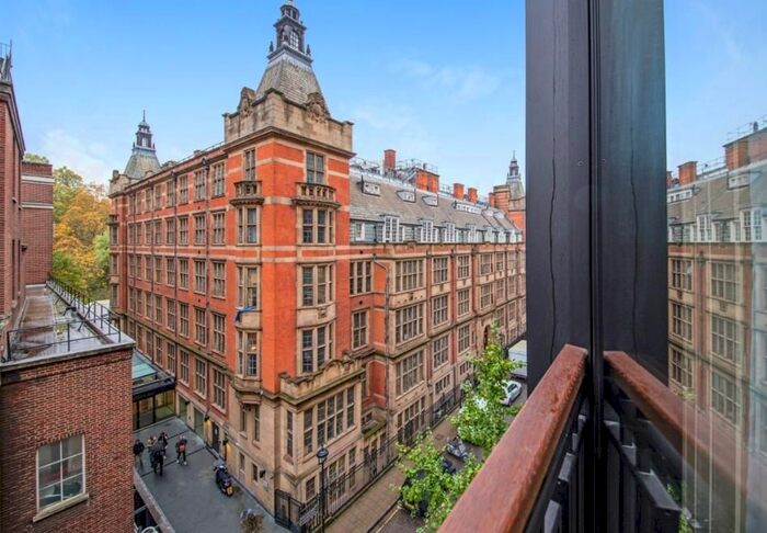 1 Bedroom Flat To Rent In Portugal Street, London, WC2A