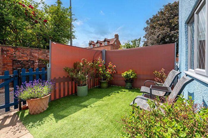 2 Bedroom End Of Terrace House For Sale In High Street, Newton On Trent, Lincoln, LN1