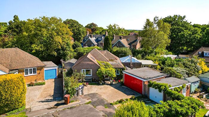 3 Bedroom Detached Bungalow For Sale In Luxford Drive, Crowborough, TN6