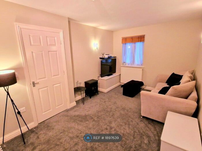 1 Bedroom End Of Terrace House To Rent In Tulip Mews, Newington, Sittingbourne, ME9