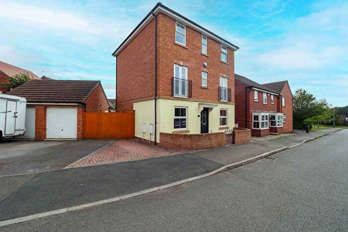 4 Bedroom Detached House For Sale In High Main Drive, Nottingham, NG6