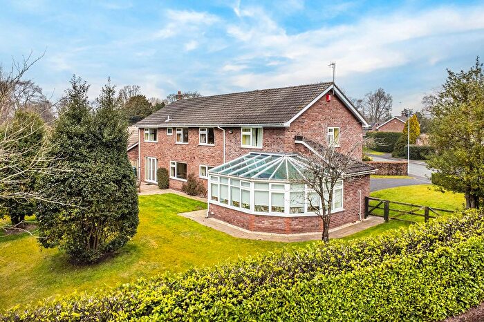 5 Bedroom Detached House For Sale In Betley Hall Gardens, Betley, CW3