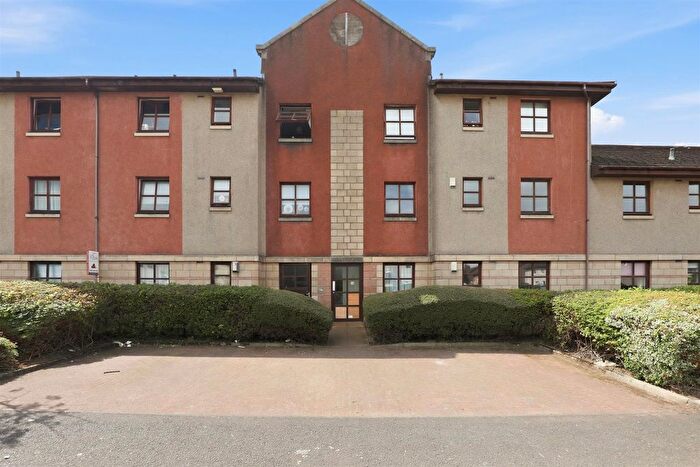 1 Bedroom Flat For Sale In Fleming Avenue, Clydebank, G81