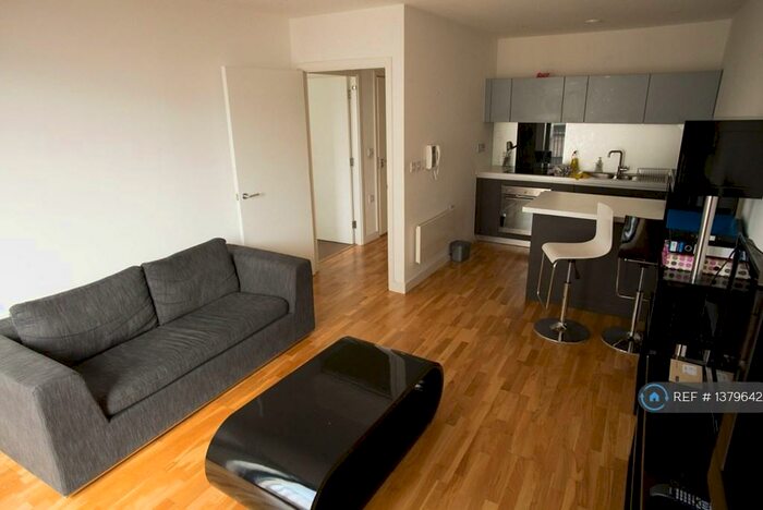 1 Bedroom Flat To Rent In Piccadilly Place, Manchester, M1