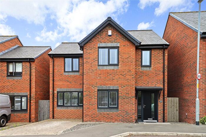 3 Bedroom Detached House For Sale In Scholars Close, Marley Hill, NE16