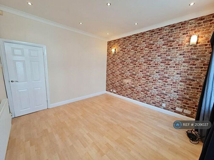 3 Bedroom Terraced House To Rent In North Street, Coventry, CV2