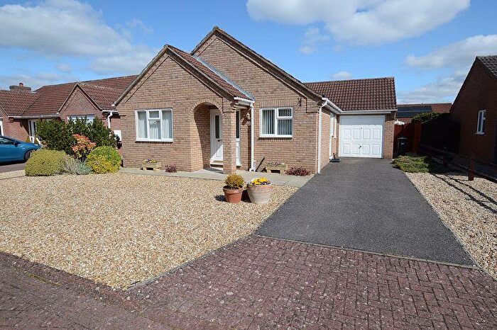 3 Bedroom Detached Bungalow For Sale In St Georges Drive, Woodhall Spa, LN10