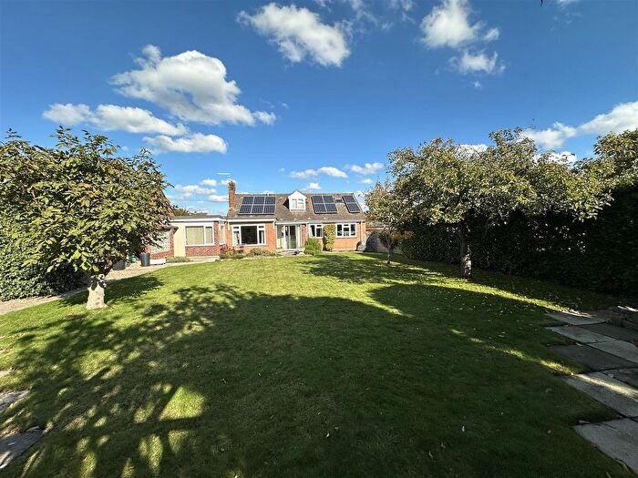 5 Bedroom Detached Bungalow For Sale In Maidenhall, Highnam, Gloucester, GL2