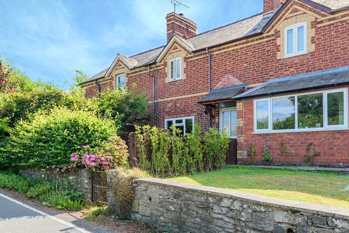 2 Bedroom Terraced House To Rent In Kington, Herefordshire, HR5