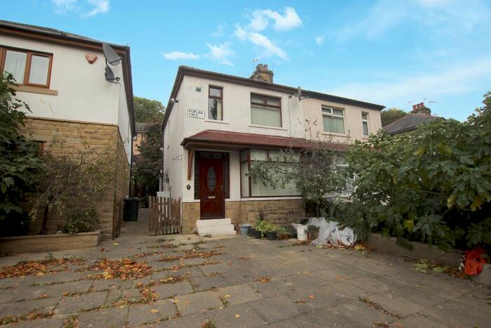 3 Bedroom Property To Rent In Poplar Crescent, Shipley, Bradford, BD18