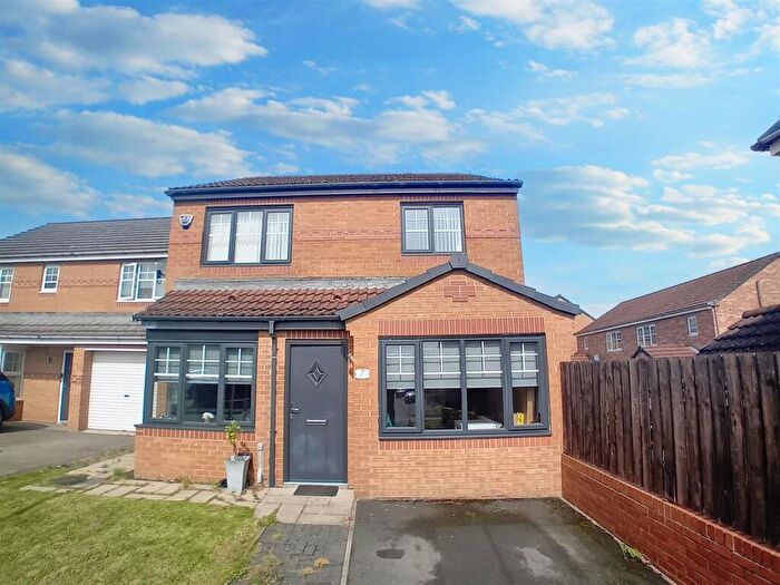3 Bedroom Detached House For Sale In Cloverhill Court, Craghead, Stanley, DH9