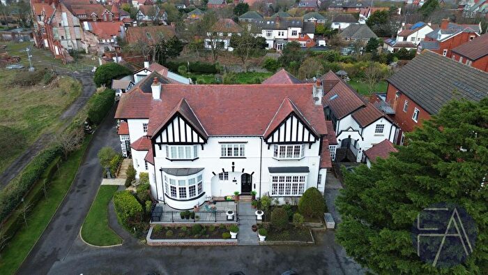 4 Bedroom Semi Detached House To Rent In Lancaster Road, Southport, PR8