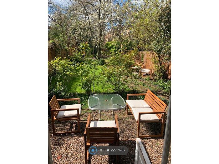 2 Bedroom Flat To Rent In Carleton Road, London, N7