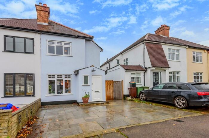 2 Bedroom Semi-Detached House To Rent In Walden Avenue Chislehurst, BR7