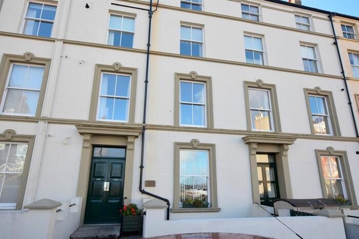 2 Bedroom Flat To Rent In Castle Road, Scarborough, YO11