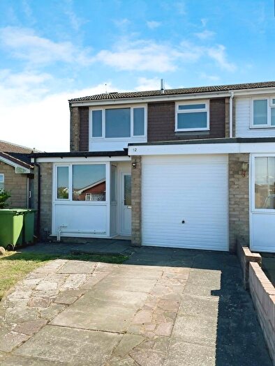 3 Bedroom End Of Terrace House To Rent In Jervis Avenue, Langney Point, Eastbourne, BN23