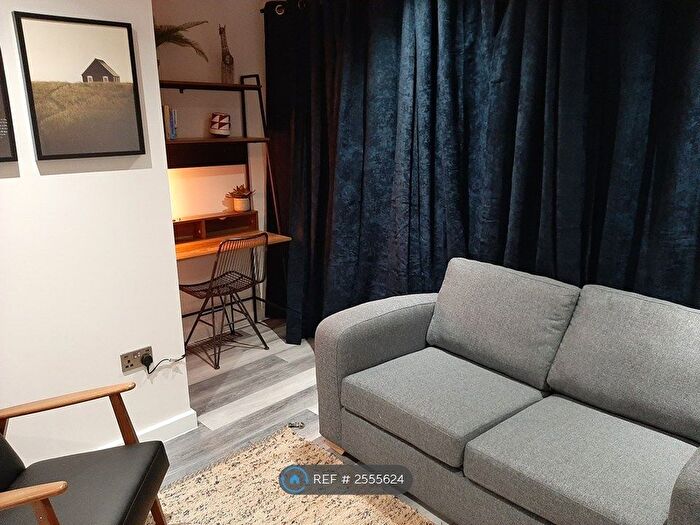 1 Bedroom Flat To Rent In The Interchange, Birmingham, B26