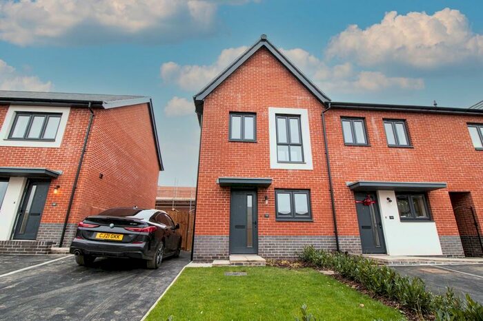 2 Bedroom Semi-Detached House To Rent In Clos Y Faenor, Fairwater, CF5