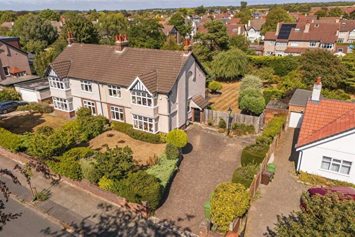 4 Bedroom Semi-Detached House For Sale In Eshe Road North, Liverpool, L23