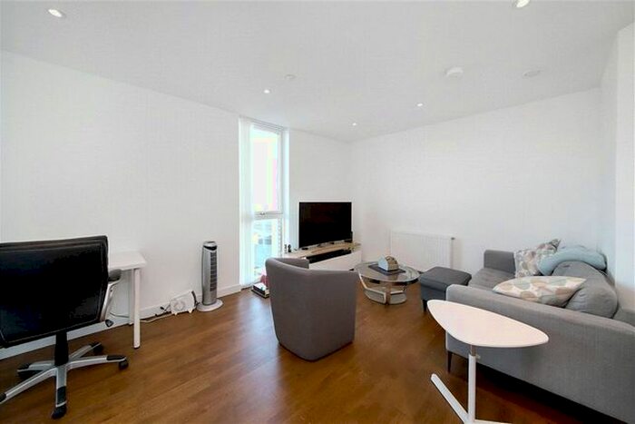 1 Bedroom Flat To Rent In Discovery Tower, Terry Spinks Place, Canning Town, London, E16