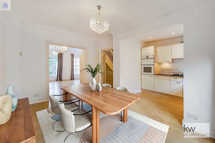 4 Bedroom Terraced House To Rent In Grosvenor Place Vale Road, Weybridge, KT13