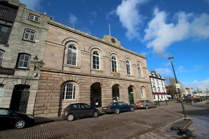 2 Bedroom Flat To Rent In Vauxhall Street, Plymouth, Devon, PL4