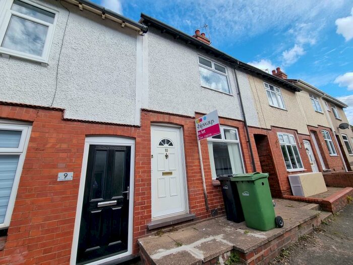 2 Bedroom House To Rent In Longfield Road, Stourbridge, DY9