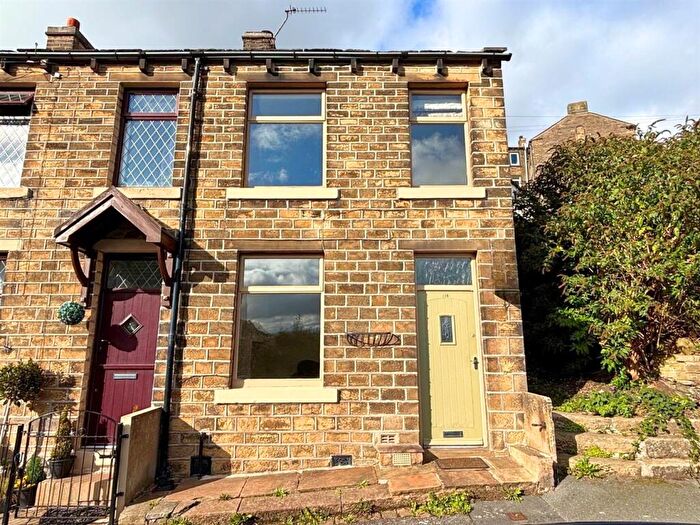 2 Bedroom End Of Terrace House For Sale In Handel Street, Golcar, Huddersfield, HD7