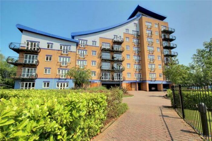 2 Bedroom Apartment To Rent In Napier Road, Reading, Berkshire, RG1