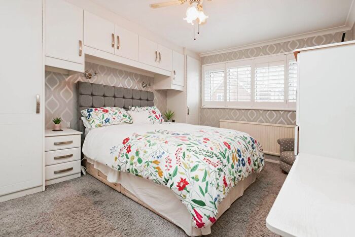4 Bedroom Detached House For Sale In Wasperton Close, Birmingham, West Midlands, B36
