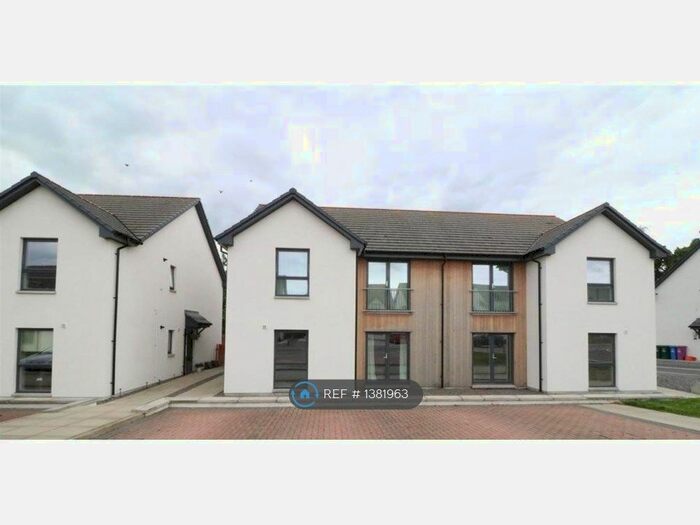 2 Bedroom Maisonette To Rent In Glamis Place, Elgin, IV30