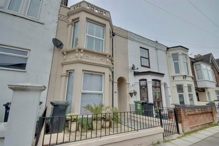 3 Bedroom Terraced House To Rent In Queens Road, Portsmouth, PO2