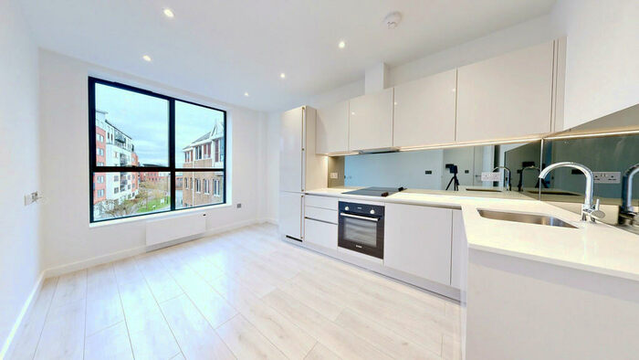 1 Bedroom Apartment To Rent In London Road, Camberley, GU15