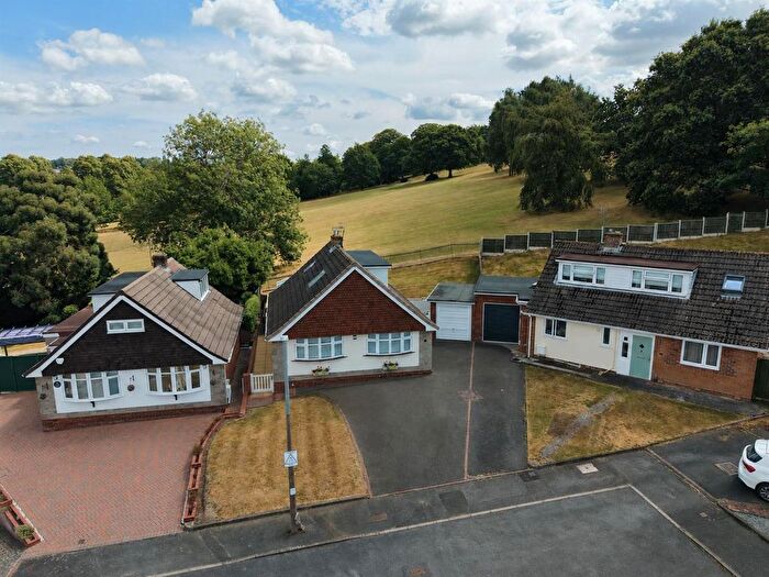 3 Bedroom Detached Bungalow For Sale In Beacon Rise, Pedmore, Stourbridge, DY9