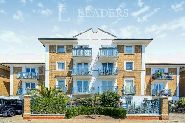 2 Bedroom Apartment To Rent In Victory Mews, Brighton Marina, BN2